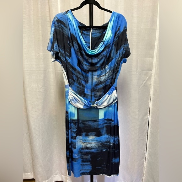 Escada blue watercolor design | size 42 or Large - Picture 1 of 8